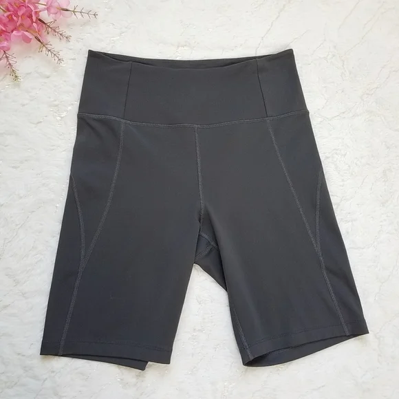 Girlfriend Collective High Rise Bike Shorts in Moon - Picture 3 of 8